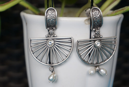 Oxidized Silver Fan Drop Earring 92.5