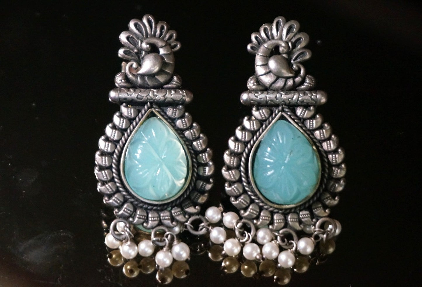 Peacock Serenity Pearl Earring in 92.5 pure silver