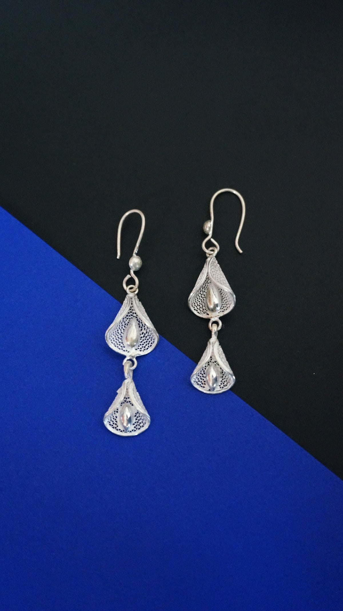 Twin Lattice Drops