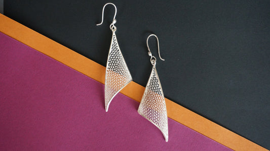 Cuttack Vira Filigree Earrings