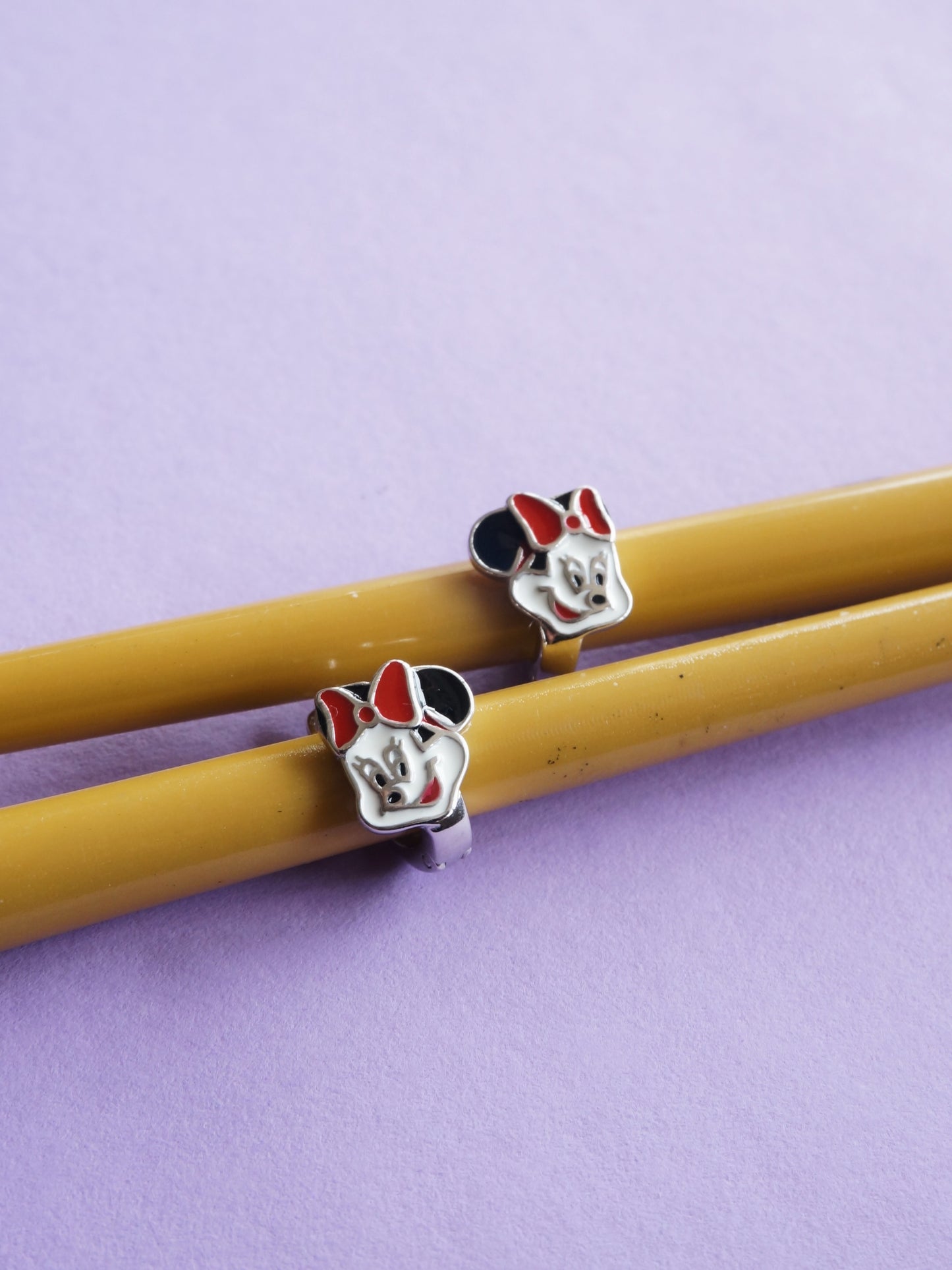 Joyful Bow Trinkets